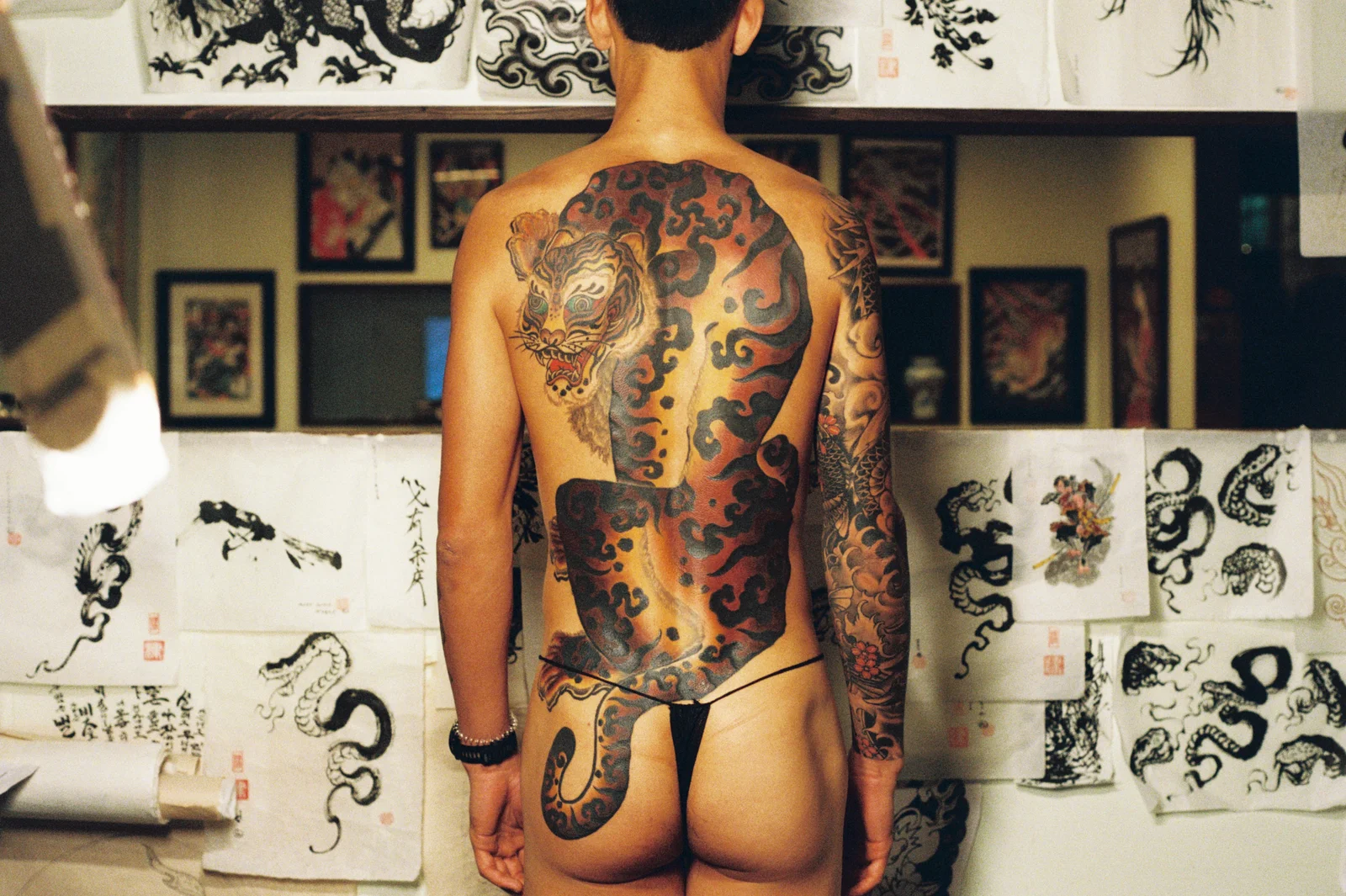 Session pricing — Tattoo example for size reference 1
