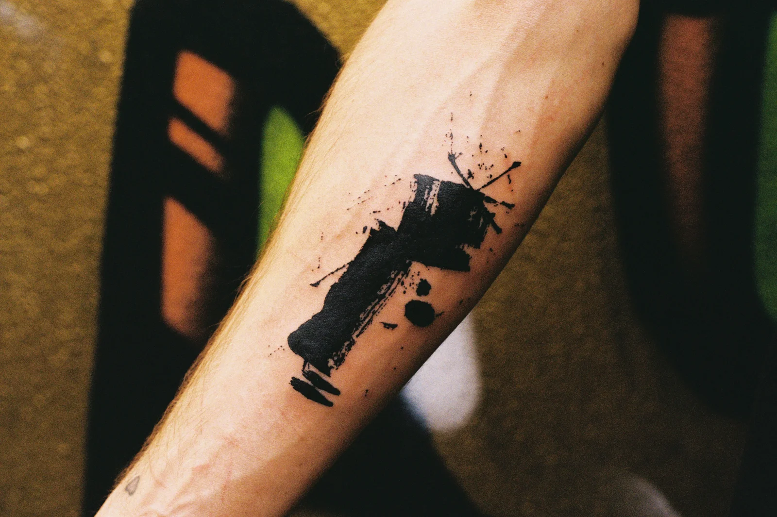 Abstract — forearm — Seongjin Kim, 2025