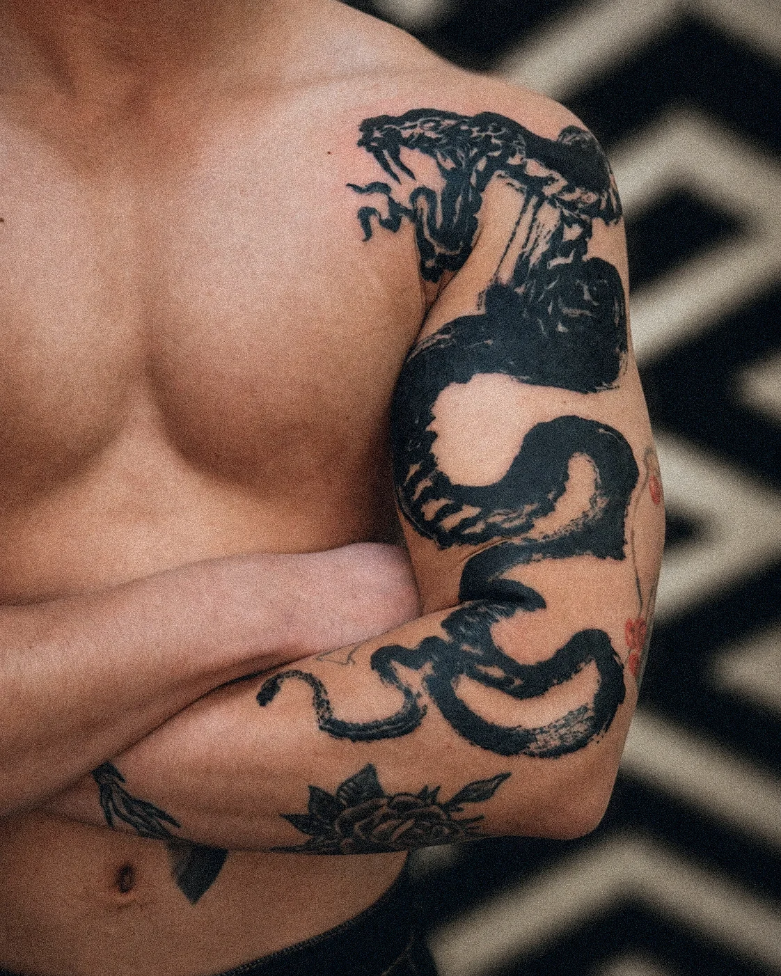 Snake — upper arm — Seongjin Kim, 2024