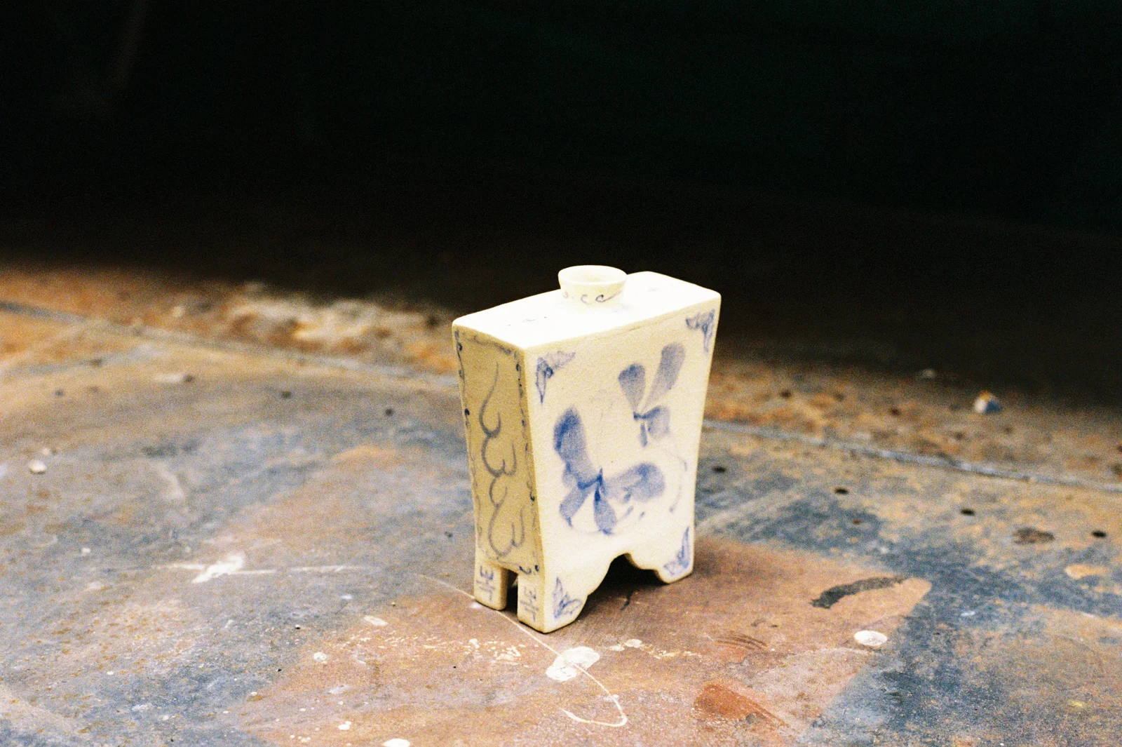 Rectangular vase — Seongjin Kim, 2025